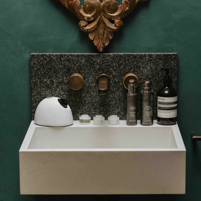 mould testing device on bathroom sink